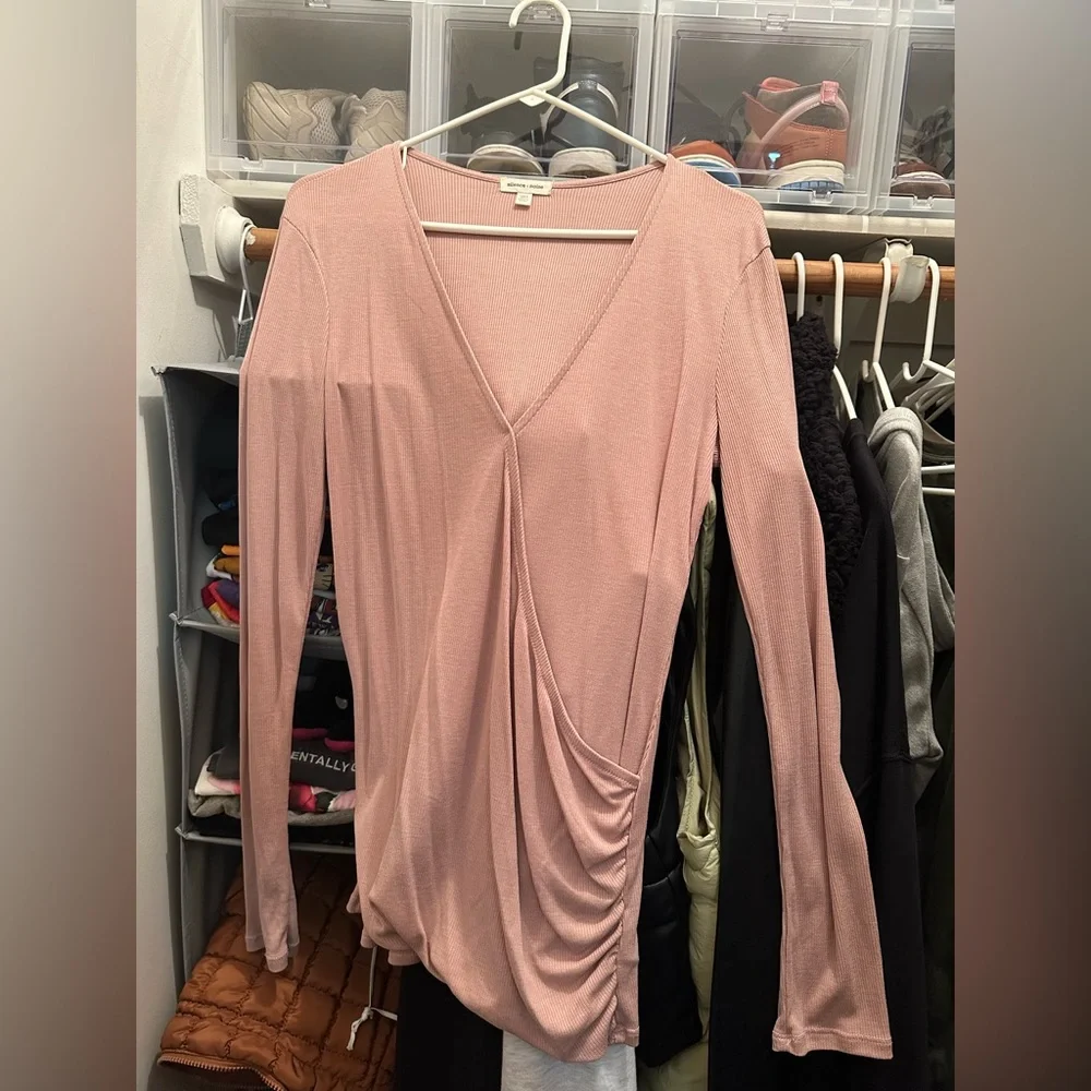 Urban Outfitters/Silent + Noise V-Neck Long-sleeve top
